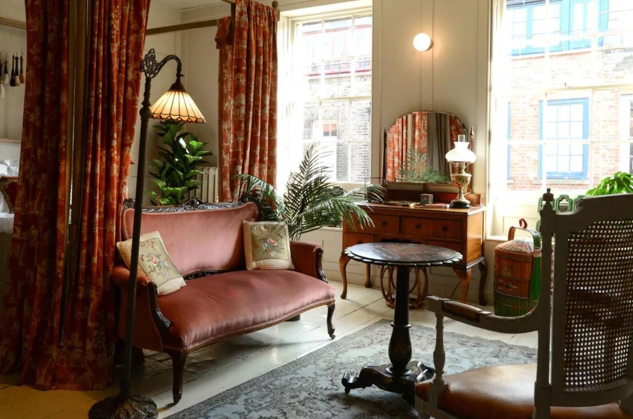 Locanda Princelet Town & Board *